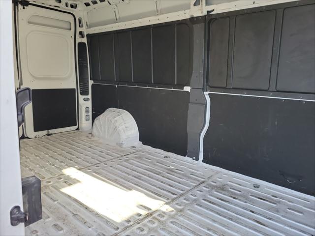 2025 Ram ProMaster Cargo Van Tradesman High Roof 159 WB w/Pass Seat
