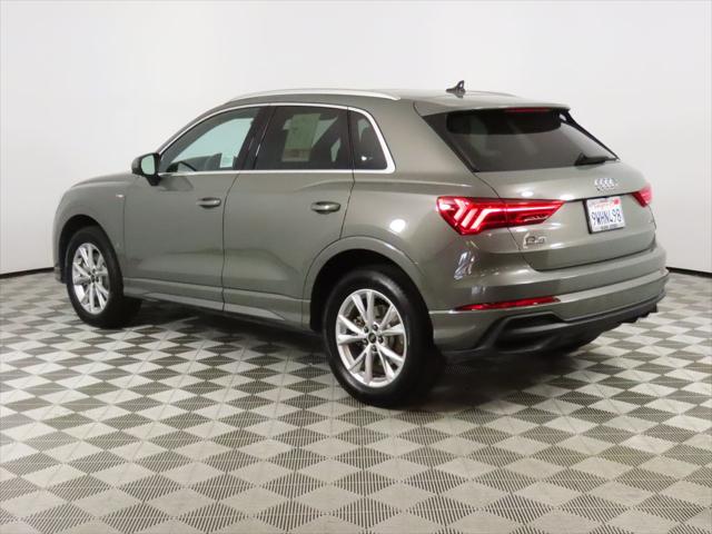 2025 Audi Q3 Premium 45 TFSI S line quattro Tiptronic