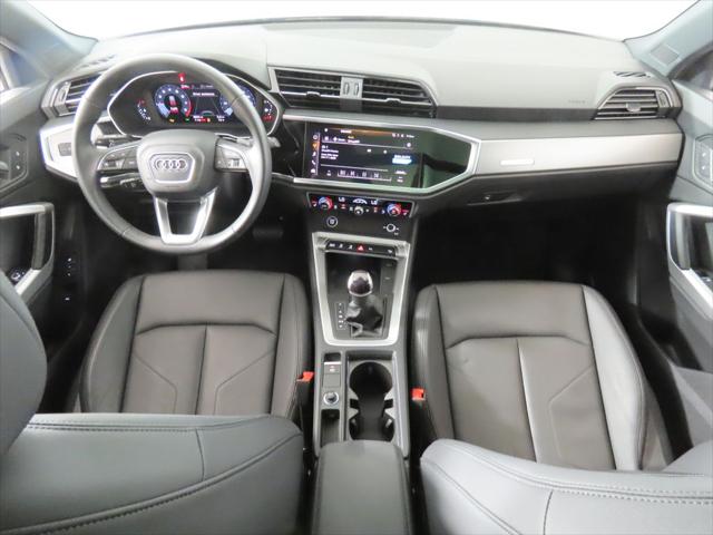 2025 Audi Q3 Premium 45 TFSI S line quattro Tiptronic