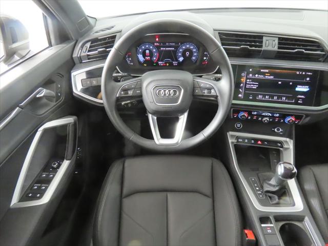 2025 Audi Q3 Premium 45 TFSI S line quattro Tiptronic