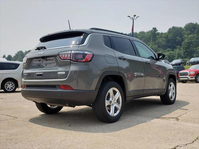 2023 Jeep Compass Latitude 4x4 2023 Jeep Compass Latitude 4x4
