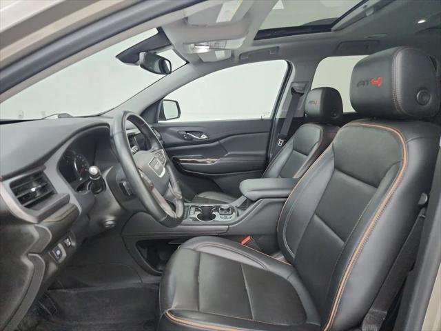 2023 GMC Acadia AWD AT4