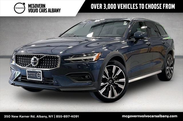 2025 Volvo V60 Cross Country Ultra, B5 AWD Gas (mild hybrid) for sale in Albany, NY