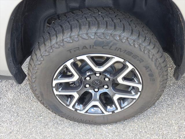 2025 Ram 1500 Laramie Crew Cab 4x4 57 Box