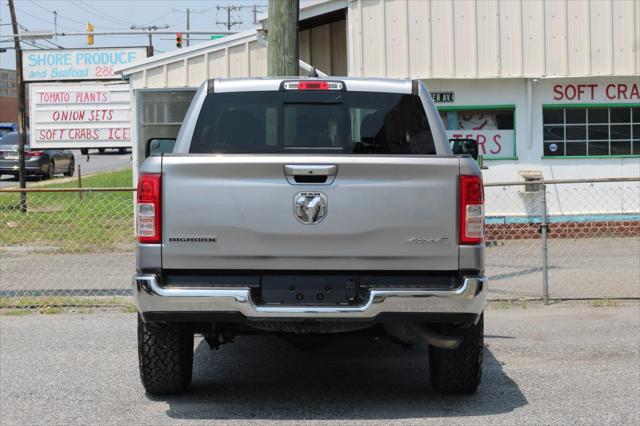 2019 Ram 1500 Big Horn/Lone Star Crew Cab 4x4 57 Box