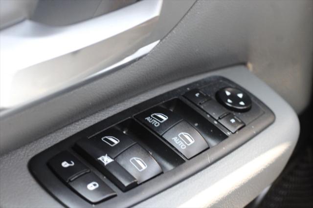 2019 Ram 1500 Big Horn/Lone Star Crew Cab 4x4 57 Box