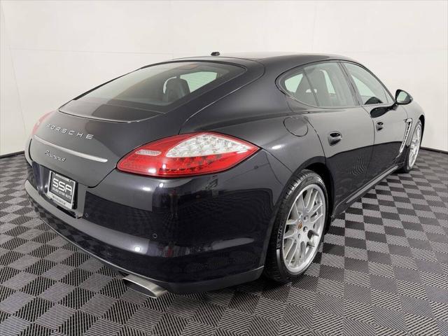 2013 Porsche Panamera 4 Platinum Edition