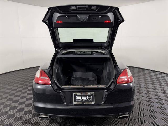 2013 Porsche Panamera 4 Platinum Edition