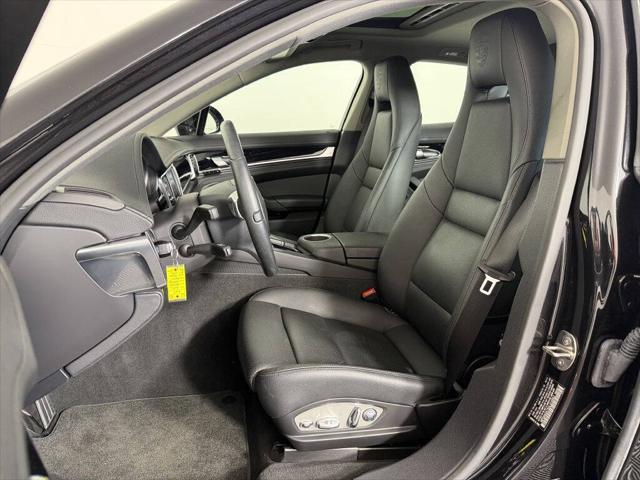 2013 Porsche Panamera 4 Platinum Edition