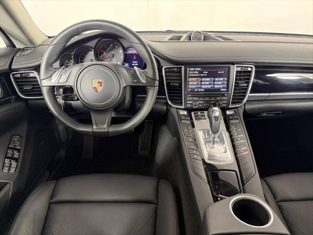 2013 Porsche Panamera 4 Platinum Edition