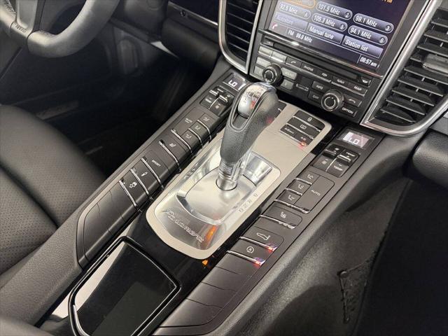 2013 Porsche Panamera 4 Platinum Edition