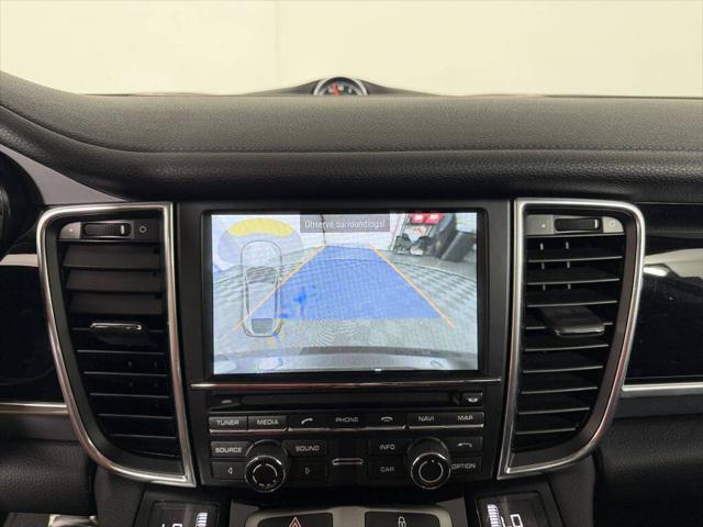 2013 Porsche Panamera 4 Platinum Edition