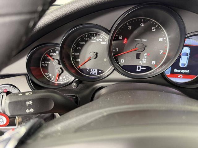 2013 Porsche Panamera 4 Platinum Edition
