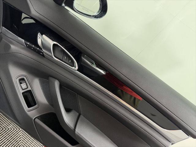 2013 Porsche Panamera 4 Platinum Edition