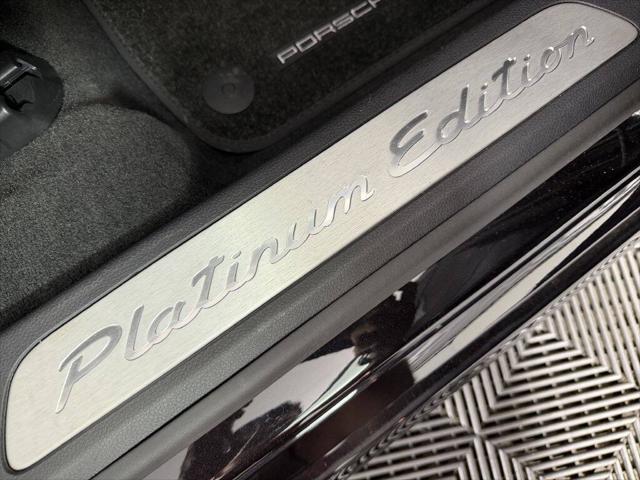 2013 Porsche Panamera 4 Platinum Edition