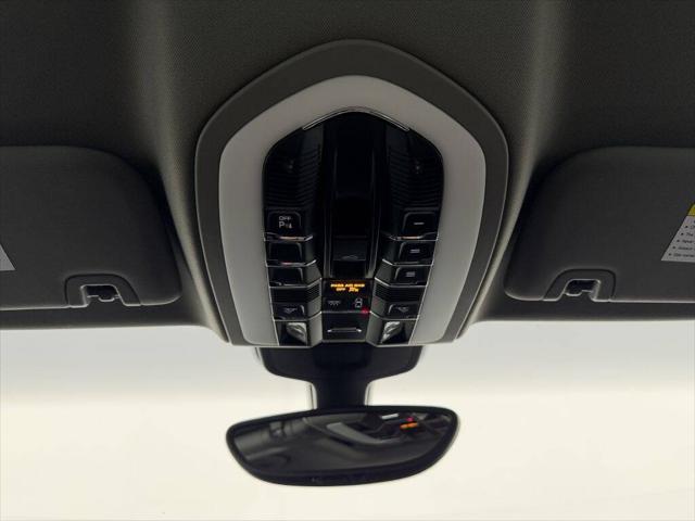 2013 Porsche Panamera 4 Platinum Edition