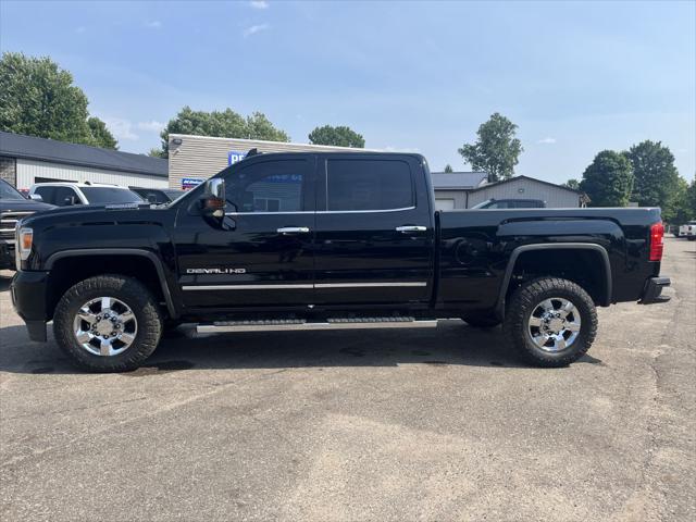 2019 GMC Sierra 3500HD Denali for sale in Perry, MI