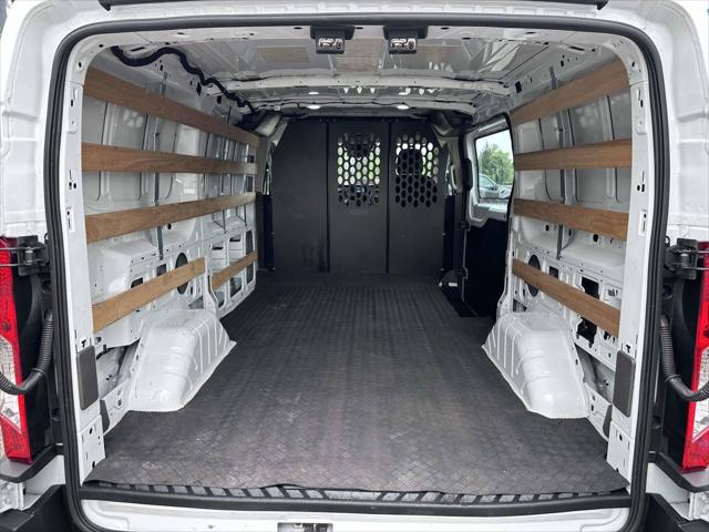 2025 Ford Transit Cargo Van Base