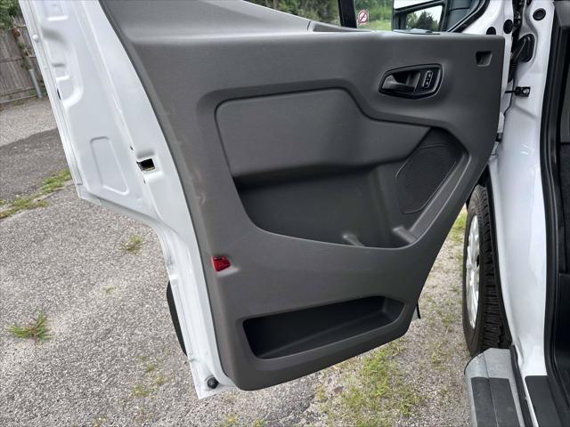 2025 Ford Transit Cargo Van Base