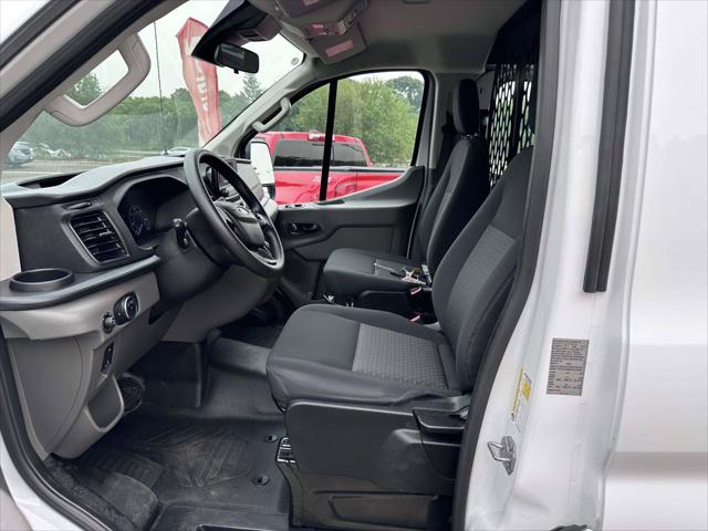 2025 Ford Transit Cargo Van Base