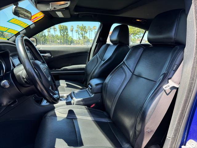 2019 Dodge Charger SXT RWD