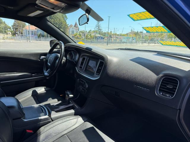 2019 Dodge Charger SXT RWD