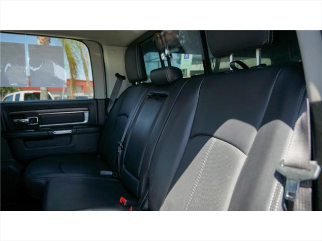 2019 Ram 1500 Classic Laramie Crew Cab 4x4 57 Box