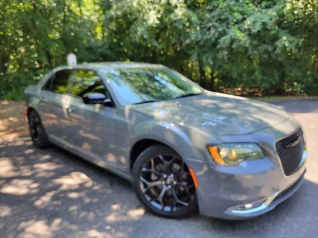 2019 Chrysler 300 Touring for sale in Berwyn, IL
