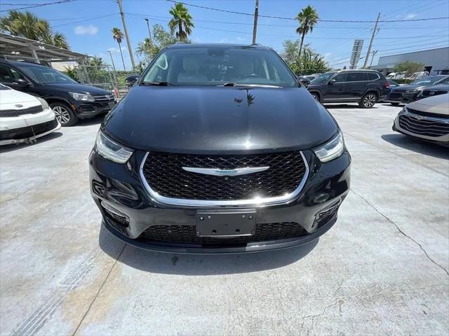 2021 Chrysler Pacifica Hybrid Touring L for sale in Orlando, FL