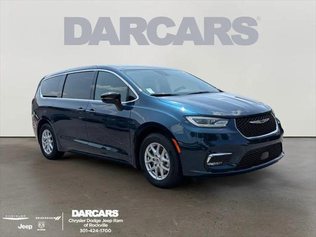 2025 Chrysler Pacifica Select for sale in Rockville, MD