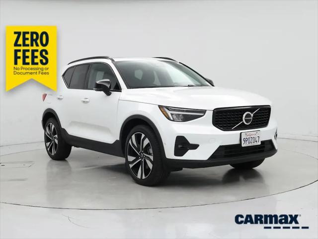 2025 Volvo XC40 B5 Plus Dark Theme for sale in Fresno, CA