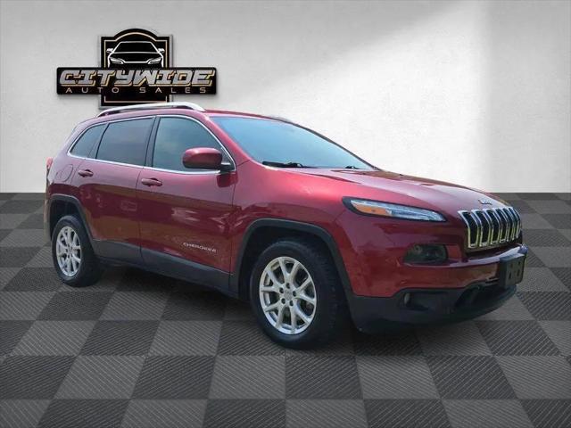 2016 Jeep Cherokee Latitude for sale in Springdale, PA