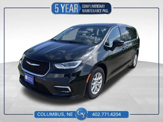2023 Chrysler Pacifica Touring L for sale in Columbus, NE