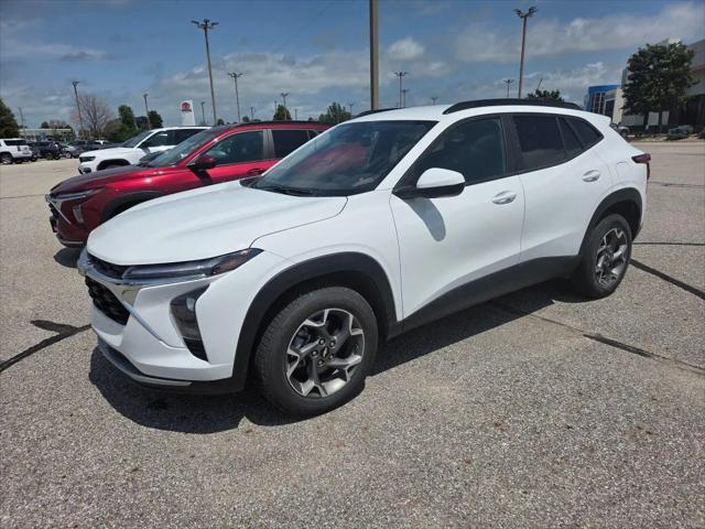 2025 Chevrolet Trax FWD LT for sale in Mason City, IA