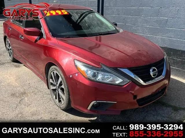2016 Nissan Altima 2.5 SR for sale in Saginaw, MI