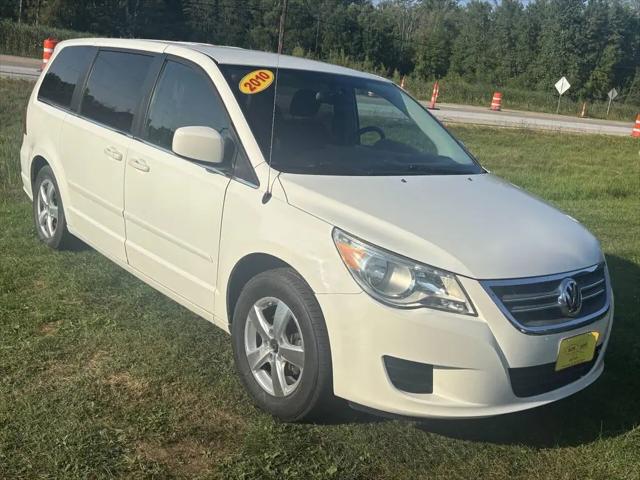2010 Volkswagen Routan SE for sale in Menasha, WI
