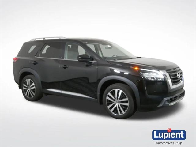2023 Nissan Pathfinder Platinum 4WD for sale in Golden Valley, MN