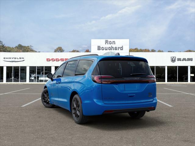 2027 Chrysler Pacifica PACIFICA SELECT AWD 2027 Chrysler Pacifica PACIFICA SELECT AWD