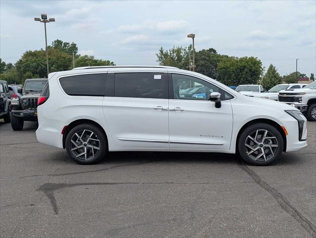 2027 Chrysler Pacifica Pinnacle