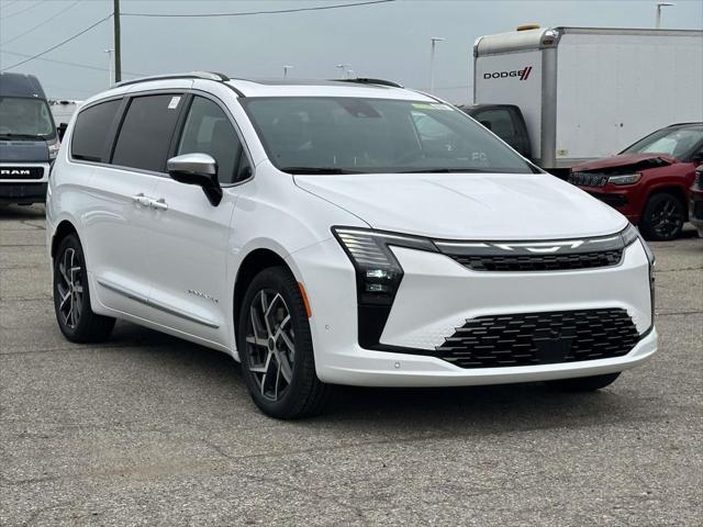 2027 Chrysler Pacifica Pinnacle for sale in Sterling Heights, MI