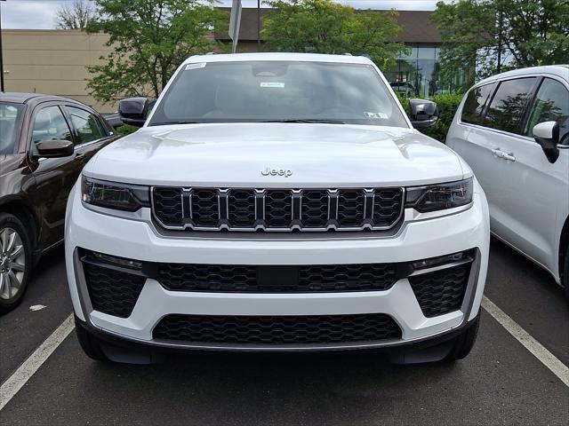 2027 Jeep Grand Cherokee GRAND CHEROKEE LIMITED 4X4 2027 Jeep Grand Cherokee GRAND CHEROKEE LIMITED 4X4