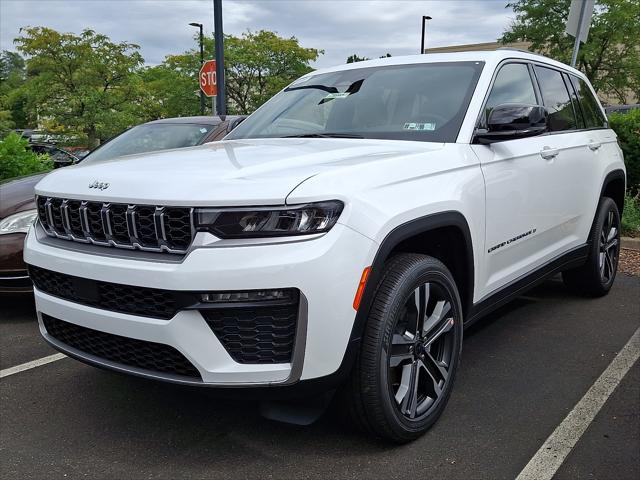 2027 Jeep Grand Cherokee GRAND CHEROKEE LIMITED 4X4 2027 Jeep Grand Cherokee GRAND CHEROKEE LIMITED 4X4