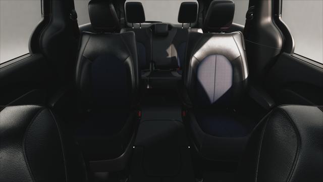2027 Chrysler Pacifica PACIFICA SELECT AWD