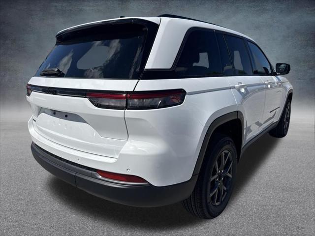 2027 Jeep Grand Cherokee GRAND CHEROKEE LAREDO ALTITUDE 4X4