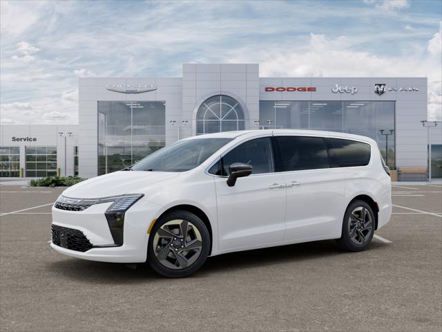 2027 Chrysler Pacifica PACIFICA LIMITED