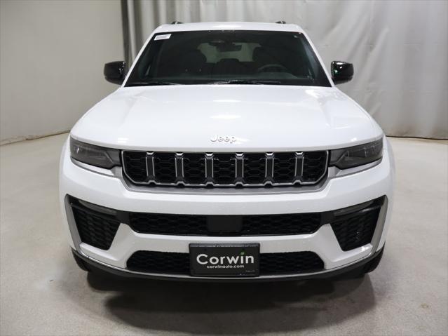 2027 Jeep Grand Cherokee GRAND CHEROKEE LIMITED 4X4