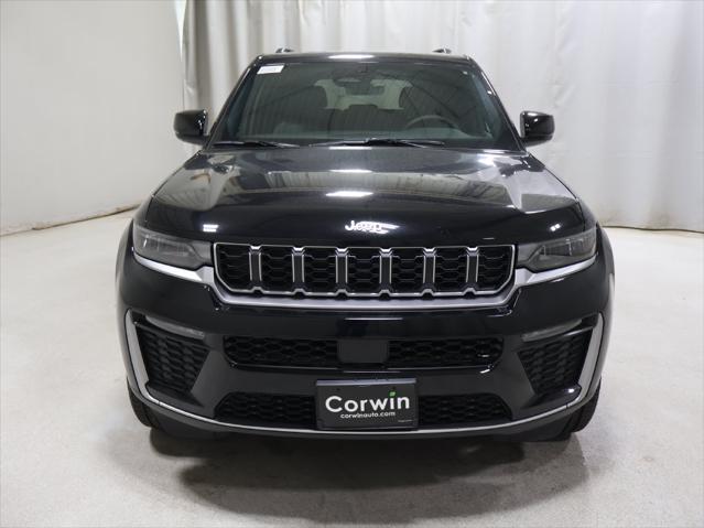 2027 Jeep Grand Cherokee GRAND CHEROKEE LIMITED 4X4