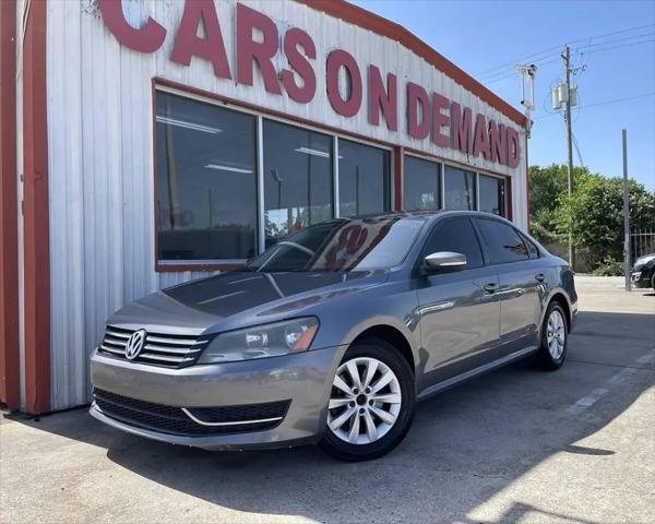 2013 Volkswagen Passat 2.5L S for sale in Pasadena, TX
