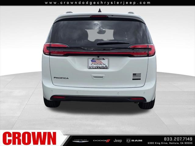 2027 Chrysler Pacifica Select