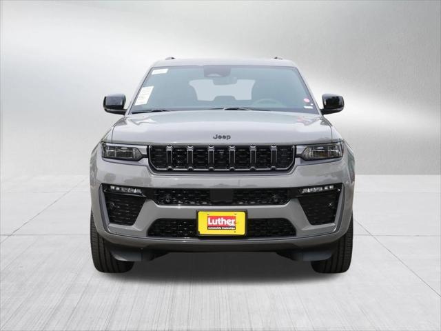 2027 Jeep Grand Cherokee Limited Reserve 2027 Jeep Grand Cherokee Limited Reserve